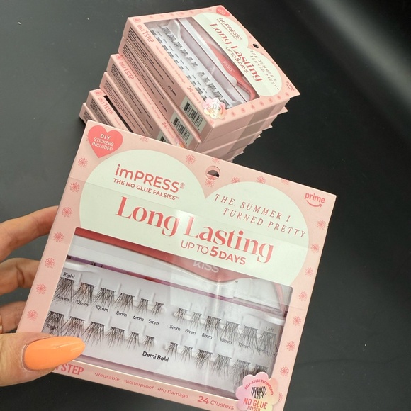 9x imPRESS Long Lasting Cluster Lashes – Buy 9 for Price of 6 - Picture 3 of 9